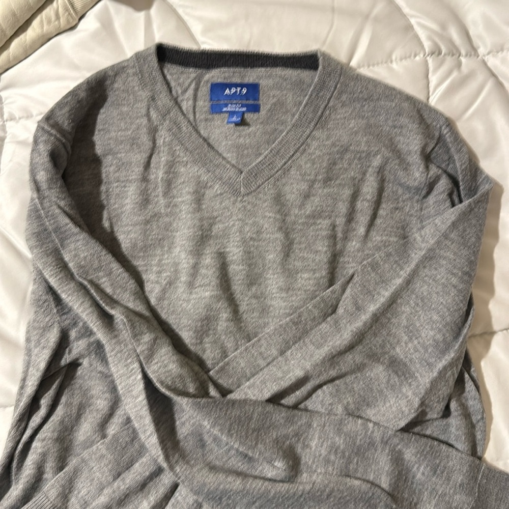 Gently used v neck sweater